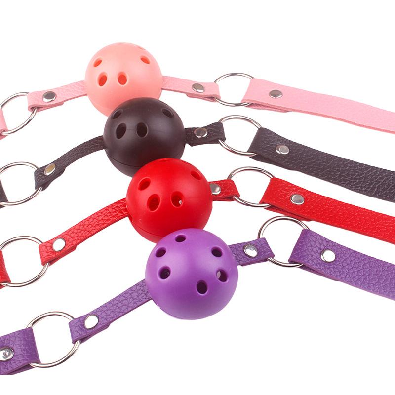 Mordaça de Boca em Couro Sinté - Bocce Ball Set avaliação e preço